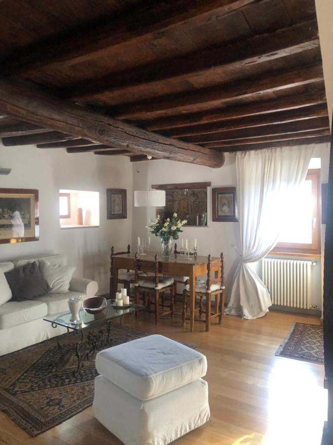 Luxury Apartment Sutri Center Exterior foto